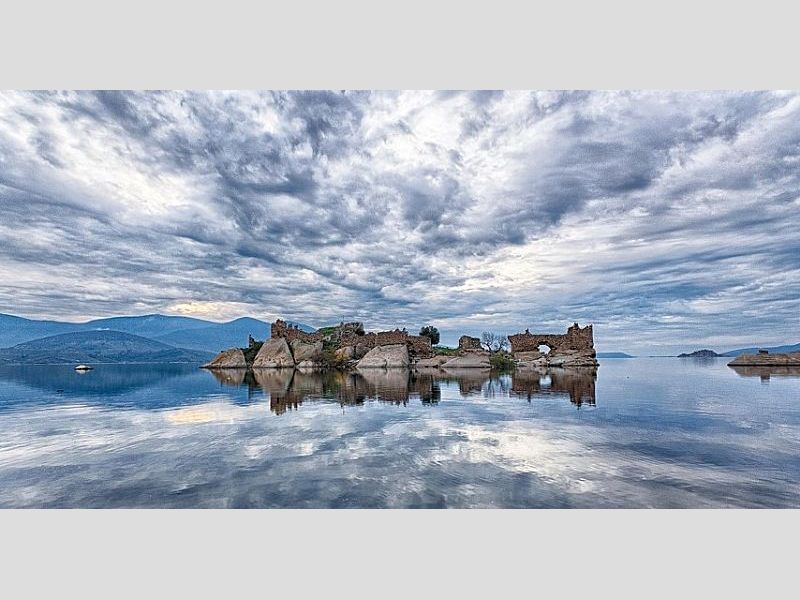 FULL DAY BAFA LAKE, EUROMOS AND INCIRLIIN CAVE TOUR