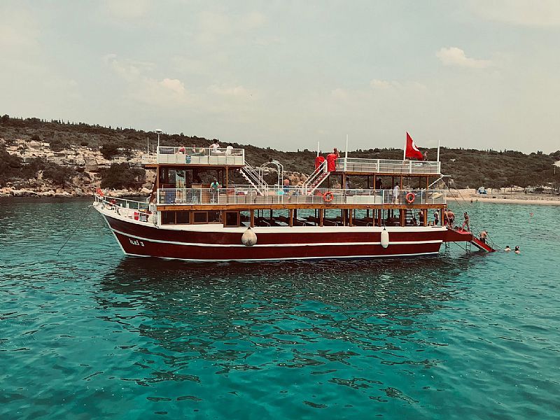 DAİLY BOAT TRİP